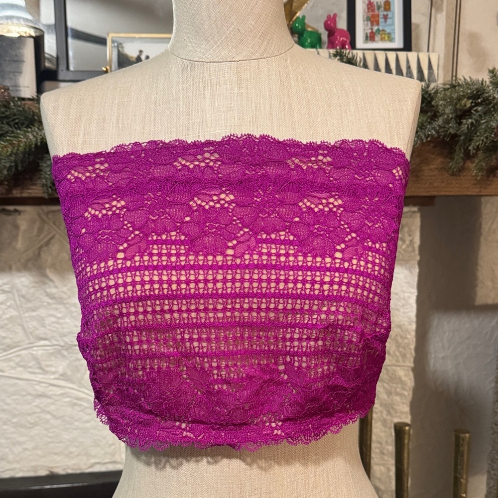 Fuchsia lace, lined, cropped tube top